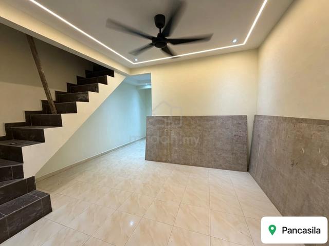 Jalan Serunai 3 Taman Pancasila, Kulai@Double Storey Low Cost 1