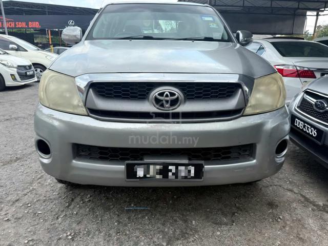 2010 Toyota HILUX 2.5 G FACELIFT(A)CASH BUYER ONLY - 4