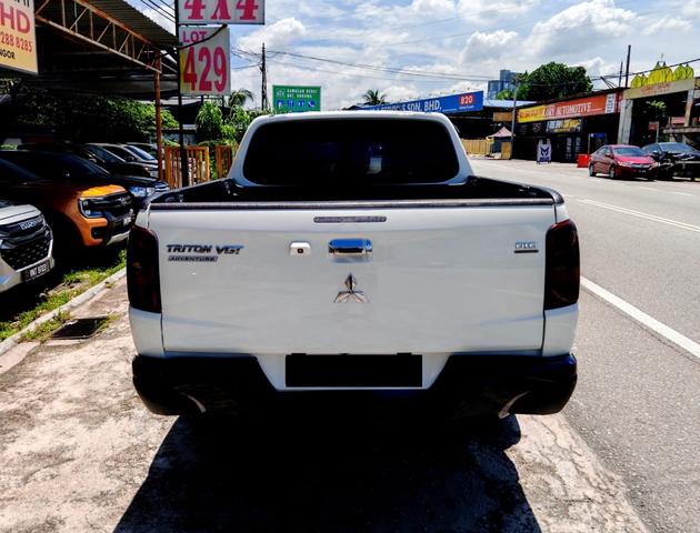 Mitsubishi TRITON 2.5(A) HS ADVENTURE 4x4 pickups - 5