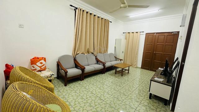 Fully Furnished Selangor Sepang Room For Rent 1
