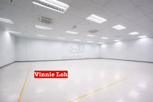 Rare in market 1.5 Storey Detached Factory For Rent / Sale 1