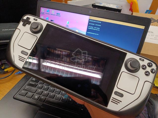 512GB Steam Deck (スチームデック)ケース付き PCゲーができる Valve
