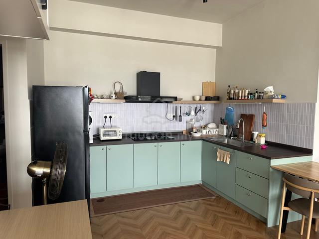 1.5 Storey Renovated Taman Akasia Semenyih For Sale, Below Market 1