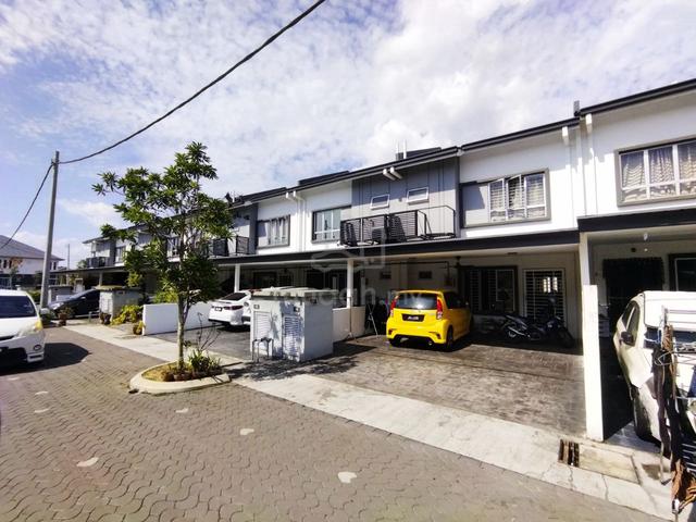 [TERMURAH & RENOVATED] Double Storey Rentak Perdana Puncak Alam 1