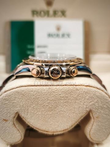 Carousel Image