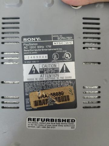 playstation one  - photo 2 of 5