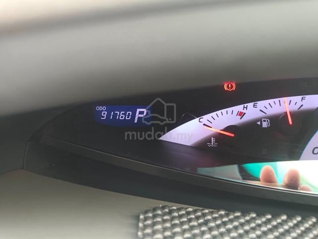 2011 Toyota Estima 2.4 (A) - 4