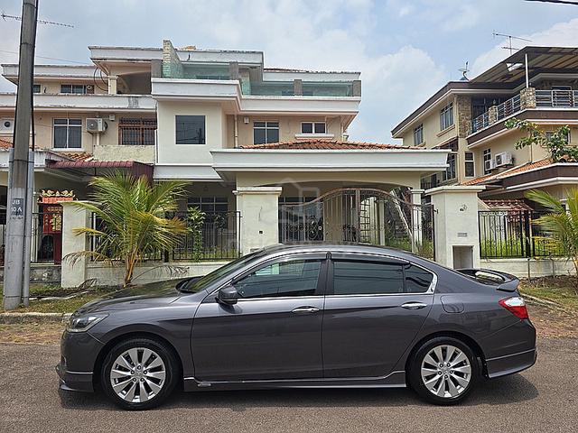 13 Honda ACCORD 2.0 (A)HONDA SERVIS RECORD 1 OWNER - 4