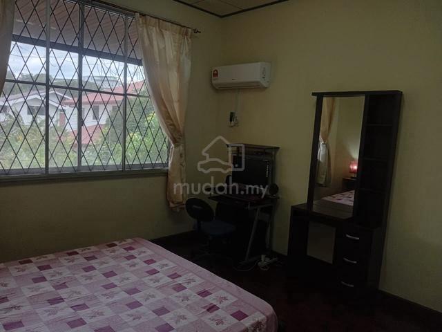 Lovely Queen Size Bed Room in Taman Yakim Jaya 1
