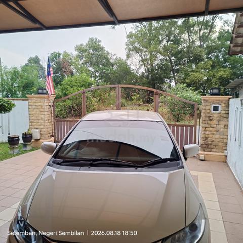 2013 Honda INSIGHT 1.3 (HYBRID) FACELIFT (A) - 4