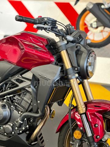 duke 250 cc on road price