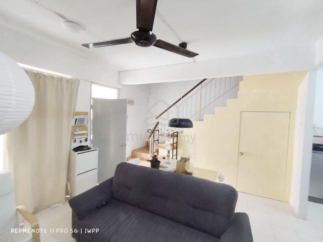 La Cottage putra perdana very nice unit for sale 1