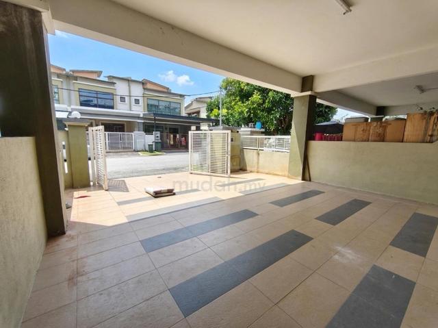 743 Suria Residence, Perdana College Height, Pajam 1