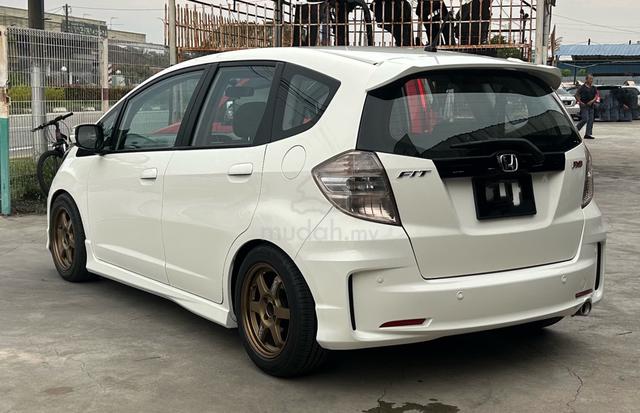 【CASH】 Honda JAZZ 1.5 i-VTEC (A) GE8 RS 1 Owner - 4