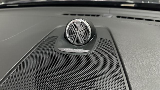2021 Volvo XC60 2.0 RECHARGE T8 INSCRIPTION PLUS - 4
