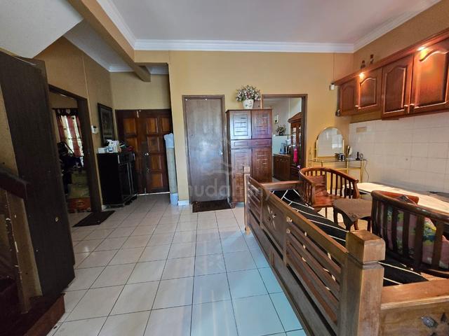 Corner Lot Double Storey House Bangi Golf Resort Bandar Baru Bangi 3
