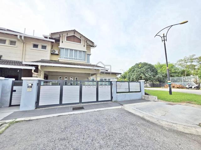 CORNER LOT! 2 Storey Semi D Anjung Suasana Bandar Seri Putra Bangi 1