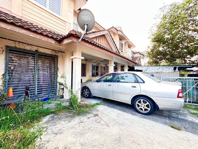 Double Storey Terrace House Bandar Puncak Alam TERMURAH 1