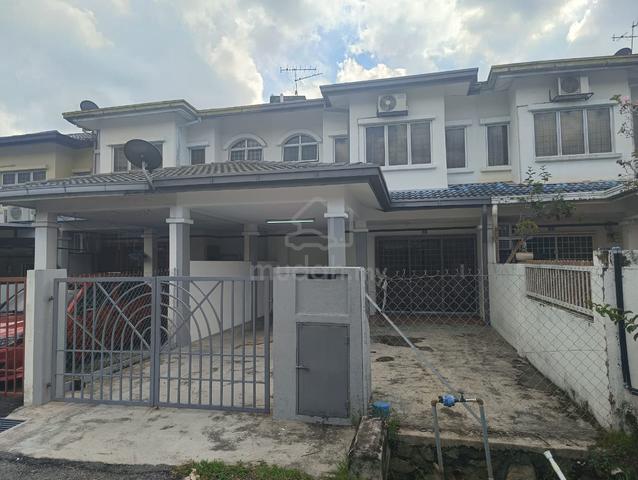 2 Storey House@Taman Bukit Mewah Kajang For Rent 1