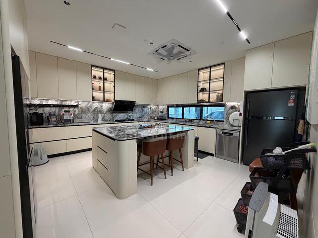 Taman Residensi Sejati Bukit Tengah 2 Sty Semi D Fully renovation 1