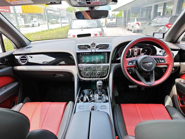 (Grade 5A, 14k+ Km) 2022 Bentley BENTAYGA 4.0 V8 - 4