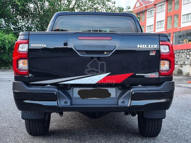 New 2026 TOYOTA HILUX 2.8 GRS & ROUGE FAST STOCK - 4