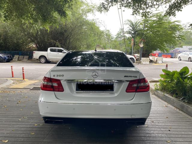 2010 Mercedes Benz E300 AVANTGARDE (CKD) 3.0 (A) - 5