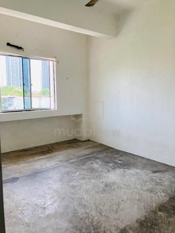 Worker’s Hostel Bagan Luar Butterworth 1