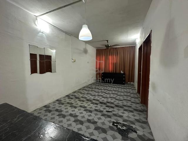 TMN. LGT. UTAMA, BKT CHANGGANG 42700 BANTING 1