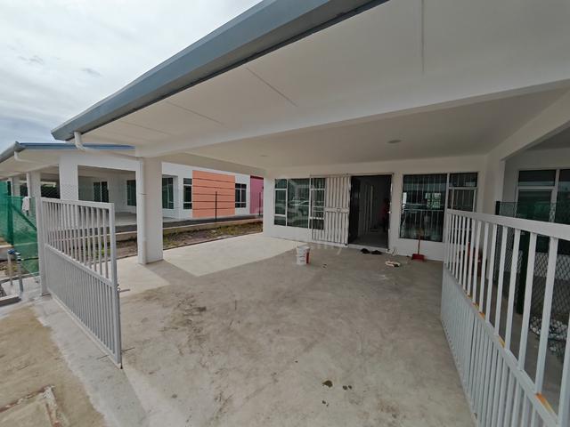 Bintulu New Single Storey Terrace Corner House 1