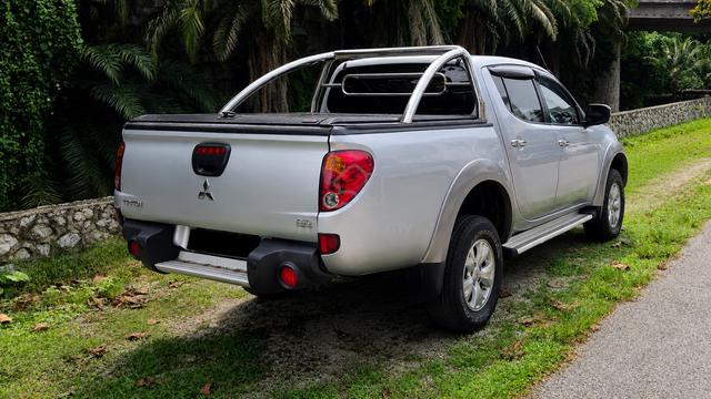 2012 Mitsubishi TRITON 2.5 STANDARD FACELIFT (M) - 2