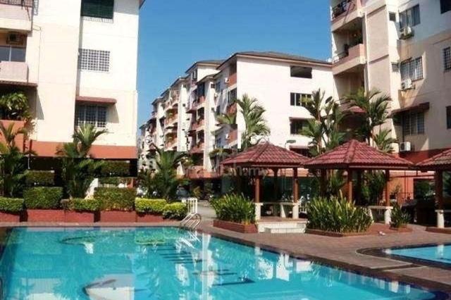 La Villas Condominium 5