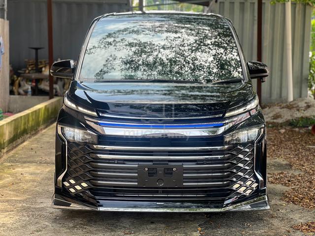 2023 TOYOTA VOXY 2.0 S-Z Modellista Body-Kit - 2