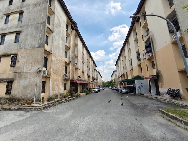 Seri Trompet Apartment 1