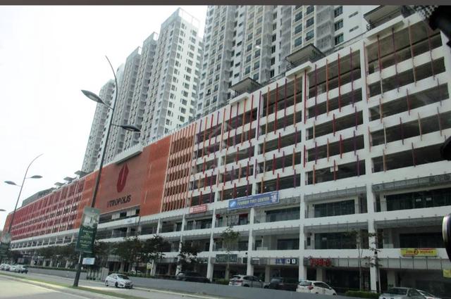 Paramount @ Utropolis Batu Kawan 1