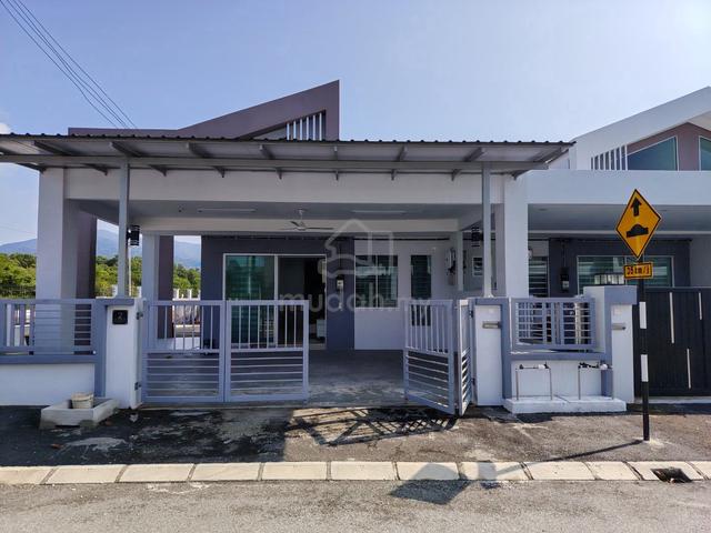 Klemeru Single Storey Corner House 1
