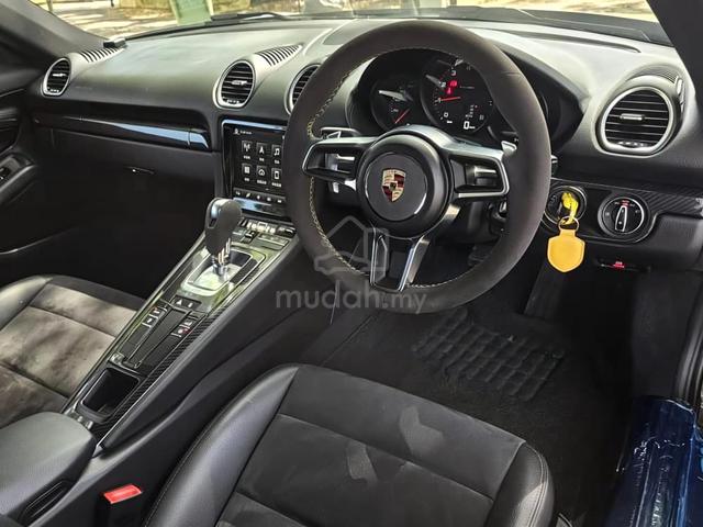 (2017) PORSCHE 718 CAYMAN 2.0 T GT4 Kits 1 owner - 5