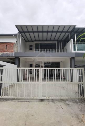 Pulai Indah Double Storey House for Rent 1