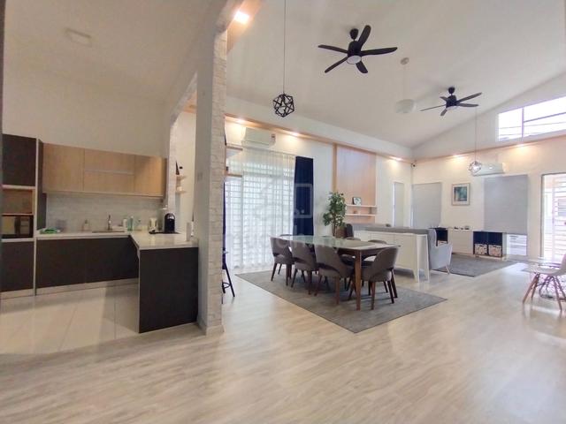 Full Furnish, Gated Guarded, Swimming & Gym Clubhouse at Roseville BPJ 1
