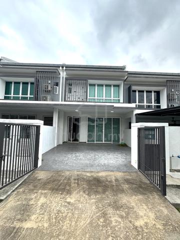 [Freehold] 2-Sty Link House in Adiva Bandar Serenia, Dengkil, Sepang 1