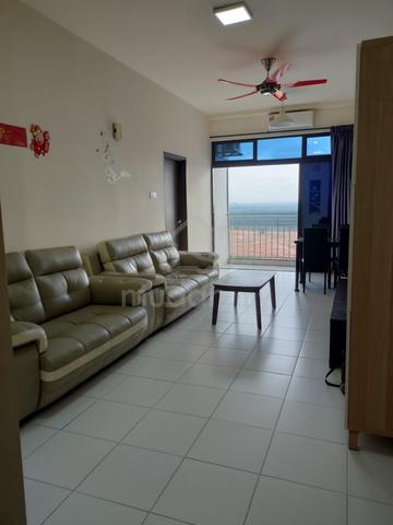 Seri Austin Residence Luxury Apartment 1