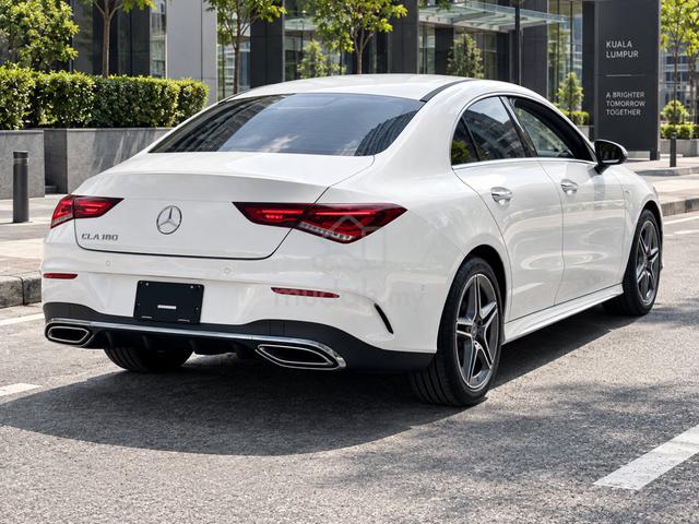 2023 Mercedes Benz CLA180 AMG CLEARANCE(A) 8,000KM - 2