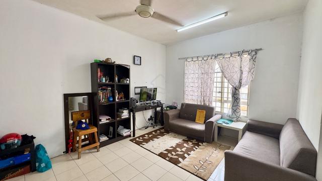 Rosewood Lilywood Court 1