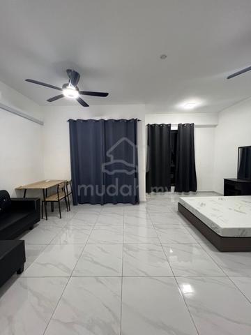 Fully furnished Studio unit Equine Residence MRT Seri Kembangan 1