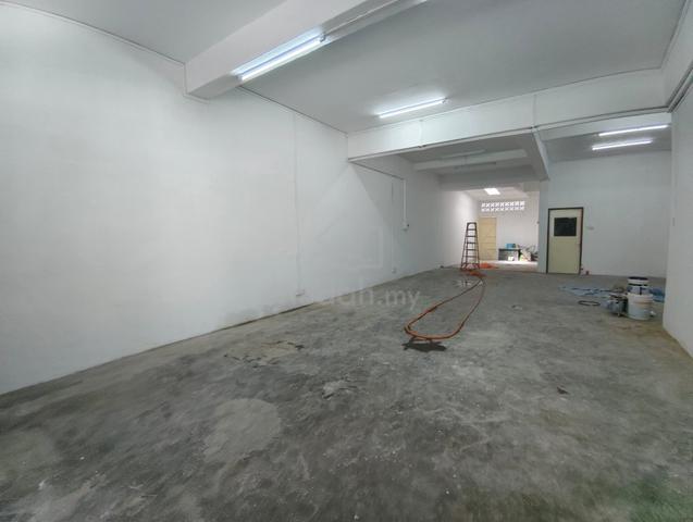 For Rent Double Storey Shoplot Malim Jaya 1