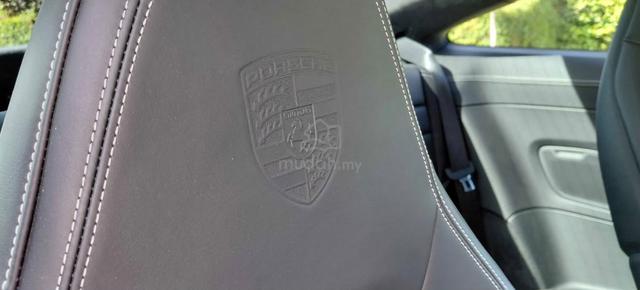 2022 Porsche 911 (992) Carrera 4S 3.0 Coupe - 5
