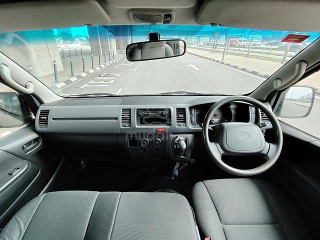 2009 Toyota Hiace 2.5 (M) Panel Van - 5