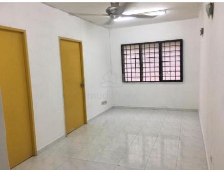 Apartment Lestari (Damansara Damai) 1