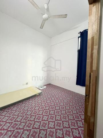 Bilik Sewa (PEREMPUAN SAHAJA) Plaza Legacy Tuaran 1