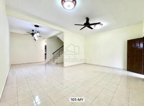 Bandar bukit tinggi 2 klang 2 sty house renovated n extended value buy 1